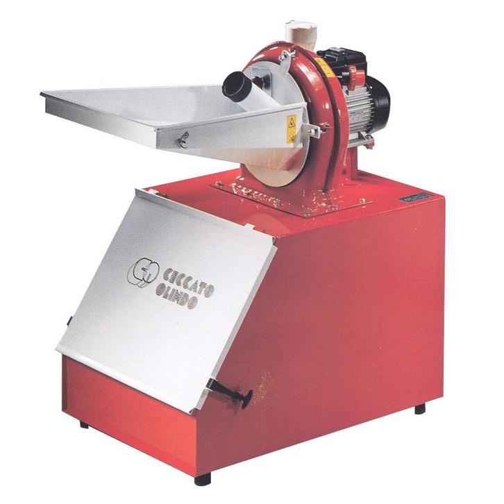 Ceccato Olindo Graanmolen CMT 5,5, Zakelijke goederen, Agrarisch | Werktuigen