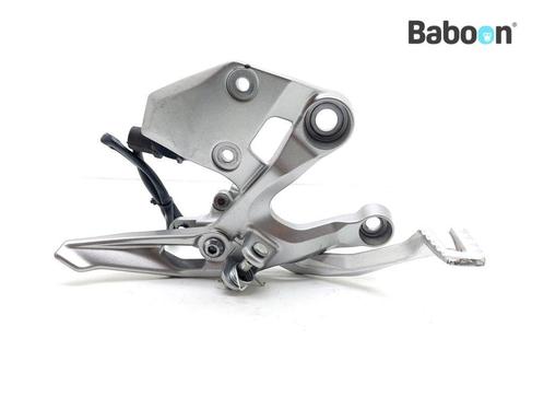Schetsplaat Rechts Voor Yamaha MT 09 2017-2020 (MT-09), Motoren, Onderdelen | Yamaha, Gebruikt, Verzenden