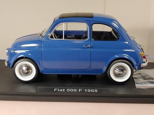 KK-Scale 1:12 - Model sedan - Fiat 500 F 1968 - donkerblauw, Hobby en Vrije tijd, Modelauto's | 1:5 tot 1:12