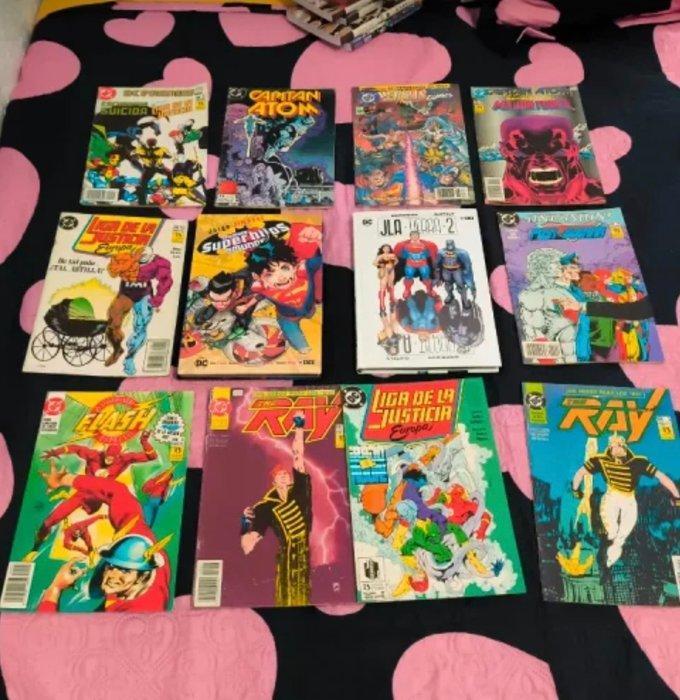 Detective Comics, Superman, Titans, The Flash, JLA, The Ray,, Boeken, Stripboeken