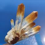 ZELDZAME MANGOKWARTS Kristallen op matrix - Hoogte: 6 cm -