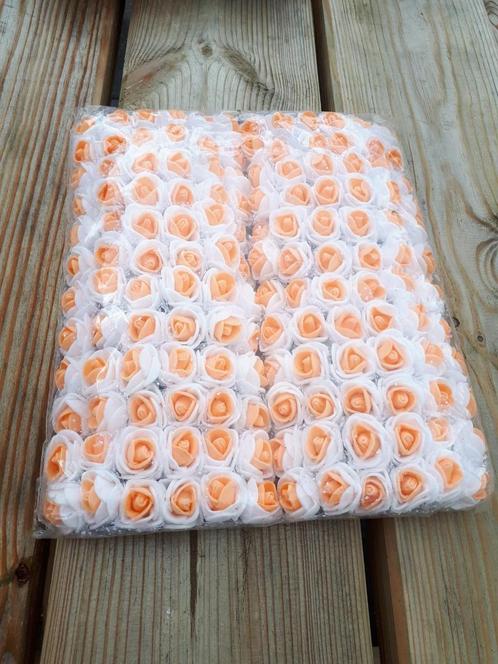 Actie mini foamrose met tule wit+oranje hart bulk pak 144 st, Huis en Inrichting, Woonaccessoires | Kunstplanten en Kunstbloemen