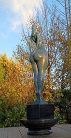 sculptuur, groot formaat vrouwelijk schoon - 72 cm -