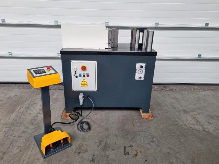 Omach | BP30 | Strippenbuiger, Zakelijke goederen, Machines en Bouw | Metaalbewerking