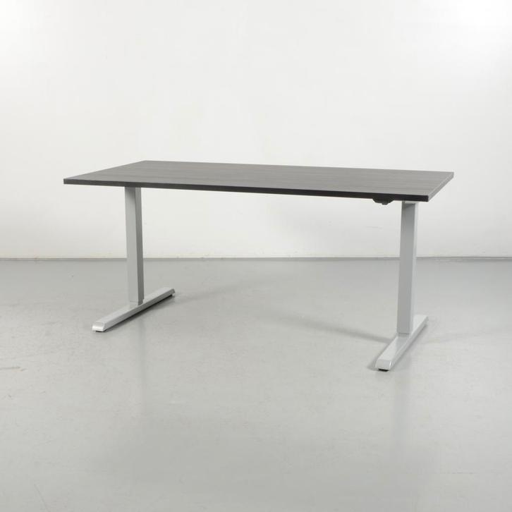 Elektrisch zit-sta bureau, Huis en Inrichting, Bureaus, Ophalen of Verzenden