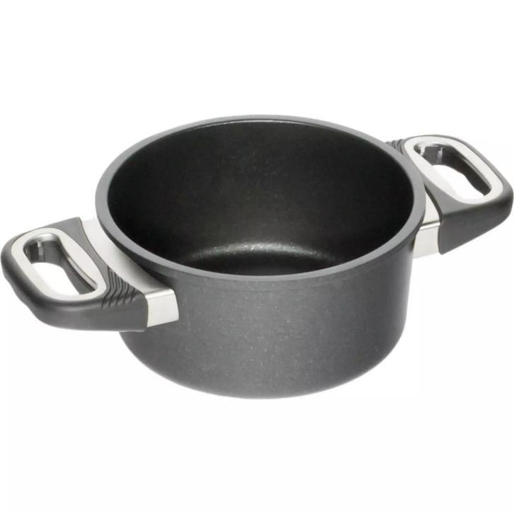 AMT Gastroguss Kleine inductiepan – Lotan® coating – Ha, Huis en Inrichting, Keuken | Potten en Pannen, Nieuw, Ophalen of Verzenden
