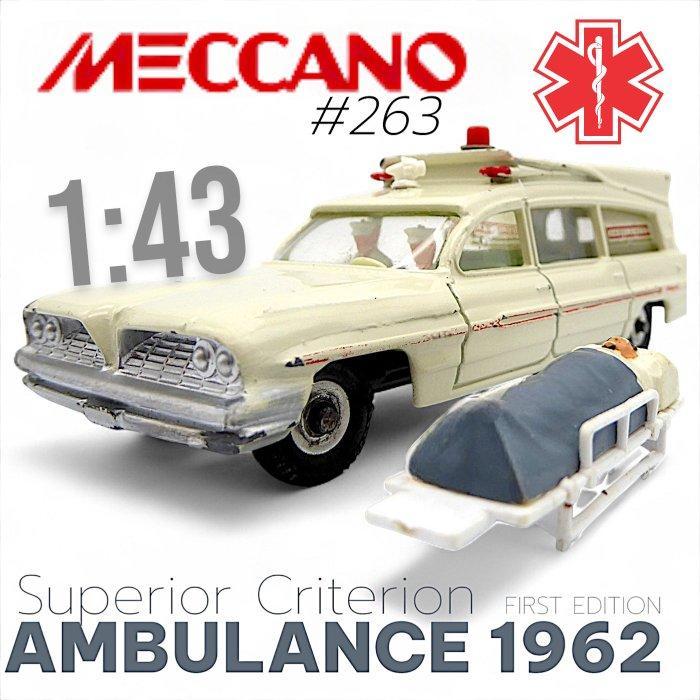 1:43 - Modelauto - Superior Criterion Ambulance + 2x Medici, Antiek en Kunst, Antiek | Overige Antiek