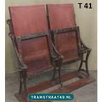 vintage oude bioscoopstoelen/ industriële cinema stoelen