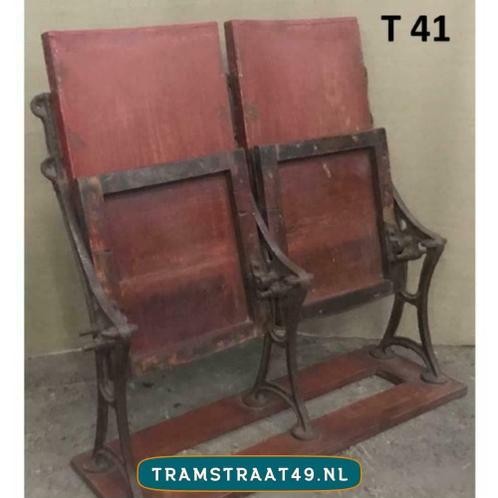 zegen verbanning Officier ≥ vintage oude bioscoopstoelen/ industriële cinema stoelen — Antiek |  Meubels | Stoelen en Banken — Marktplaats