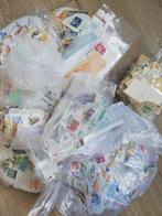 Wereld - Postzegels wereldwijd op papier, uitzoeker, Postzegels en Munten, Gestempeld