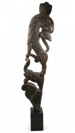 Zeldzame grote tempelconsole met Yali boven de olifant -, Antiek en Kunst