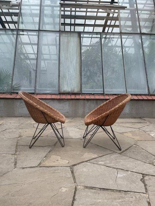 Urotan - Teun Velthuizen - Fauteuil (2) - IJzer, Antiek en Kunst, Antiek | Meubels | Stoelen en Banken