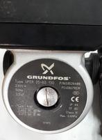 2xGRUNDFOS UPER 25-60-130  GEBRUIKT, Doe-het-zelf en Verbouw, Verwarming en Radiatoren, Ophalen of Verzenden, Gebruikt