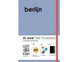 Boek time to momo  -   Berlijn 9789493195363, Boeken, Hobby en Vrije tijd, Zo goed als nieuw, Verzenden