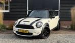 Prachtige Mini Cooper S R56 - Full option - Breyton velgen, Voorwielaandrijving, Gebruikt, Zwart, Wit