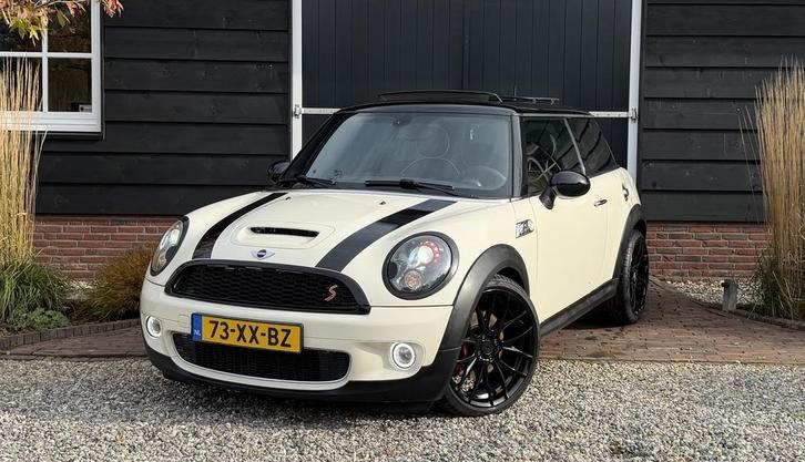 Prachtige Mini Cooper S R56 - Full option - Breyton velgen, Auto's, Mini, Geïmporteerd, Onderhoudsboekje, Te koop, Handgeschakeld