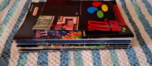 Nintendo - Snes - Mega lot 9 instructions/manuals + poster -, Spelcomputers en Games, Spelcomputers | Overige Accessoires
