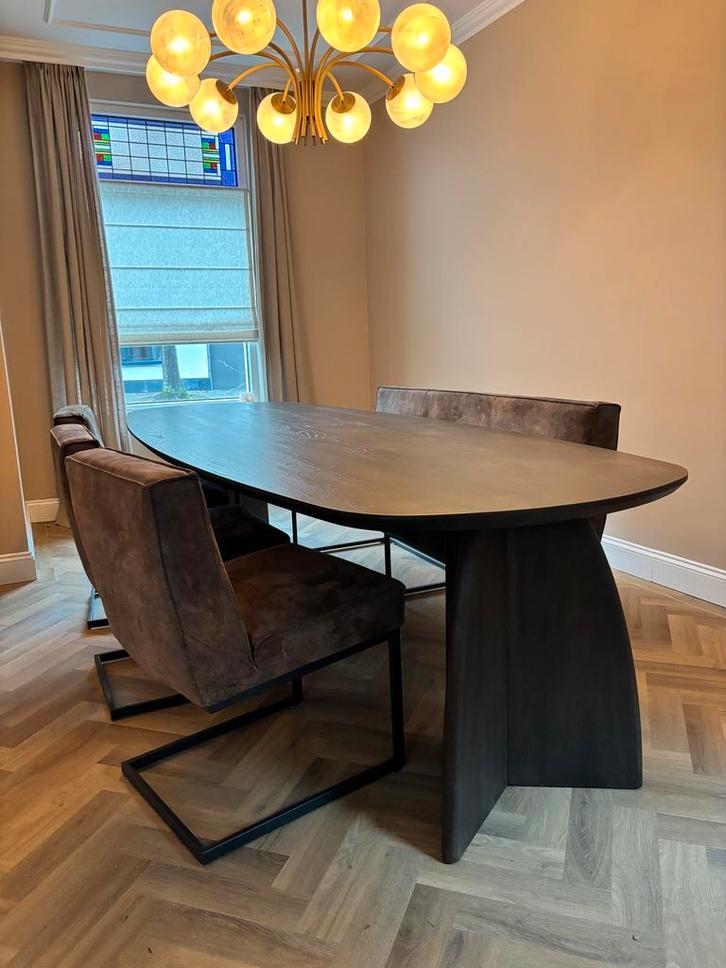 Eettafel massief eiken Deens ovaal op voorraad!, Huis en Inrichting, Tafels | Eettafels, 100 tot 150 cm, 200 cm of meer, Vijf personen of meer