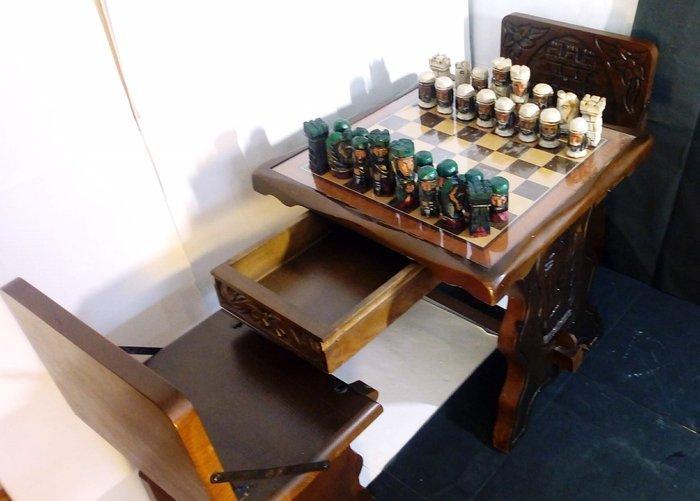 Schaaktafel - Conjunto Medieval - Madera Roble - Oudheid, Antiek en Kunst, Curiosa en Brocante