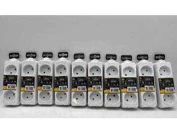 Veiling - 10x EXIN stekkerdoos 3-v 3680W max beschikbaar voor biedingen