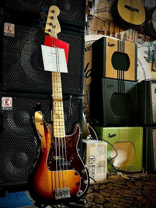 Fender - Precision Bass - - Elektrische basgitaar -, Muziek en Instrumenten, Snaarinstrumenten | Gitaren | Akoestisch