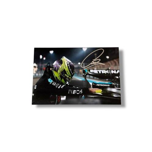 Mercedes AMG Petronas F1 - Formula 1 Etihad Airways Abu, Verzamelen, Automerken, Motoren en Formule 1