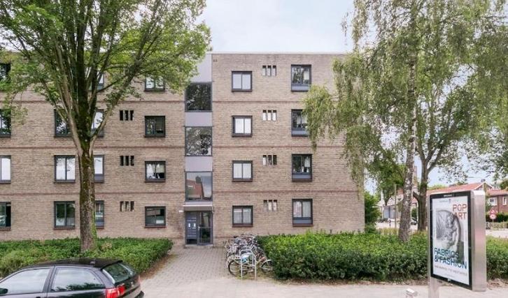 Te Huur 3 Kamer Appartement Waterhoefstraat In Tilburg, Huizen en Kamers, Huizen te huur, Direct bij eigenaar, Noord-Brabant, Appartement