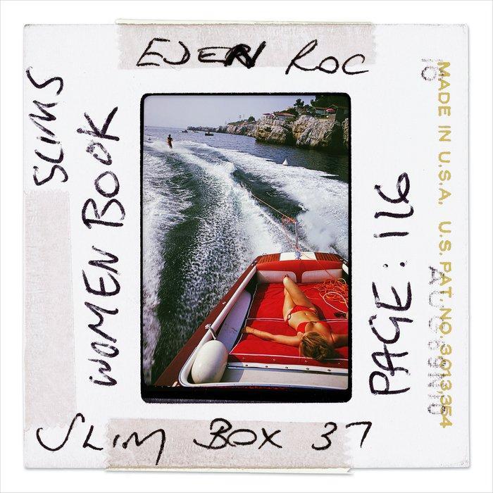 Slim Aarons (1916–2006) - Leisure In Antibes Print, Antiek en Kunst, Kunst | Designobjecten