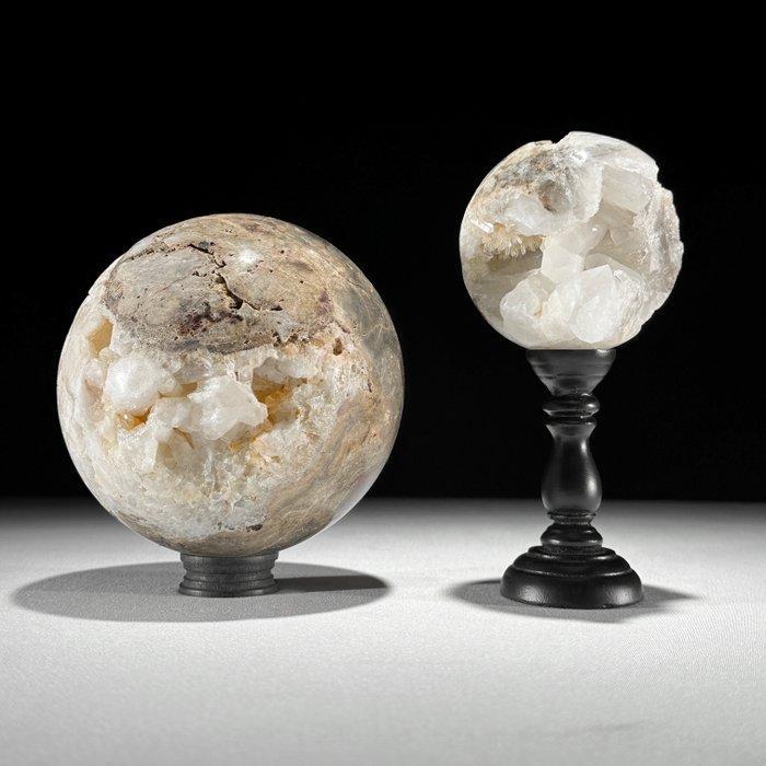 Geen minimumprijs - Prachtig paar kwarts kristallen. Bollen, Antiek en Kunst, Kunst | Designobjecten