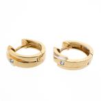 Bicolor gouden oorringen met zirconia | Ø 11,7 mm, Sieraden, Tassen en Uiterlijk, Oorbellen, Gebruikt, Overige kleuren, Ophalen of Verzenden