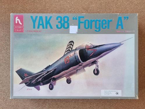 Hobbycraft HC1384 Yak 38 1:72, Hobby en Vrije tijd, Modelbouw | Vliegtuigen en Helikopters, Verzenden