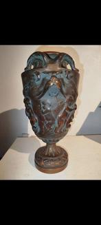 After Clodion (1738-1814.) - Sculpture, vase - 33cm - Bronze, Antiek en Kunst