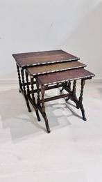 Set bijzettafels (3) - Eikenhouten gerstekorrel tafels -, Antiek en Kunst