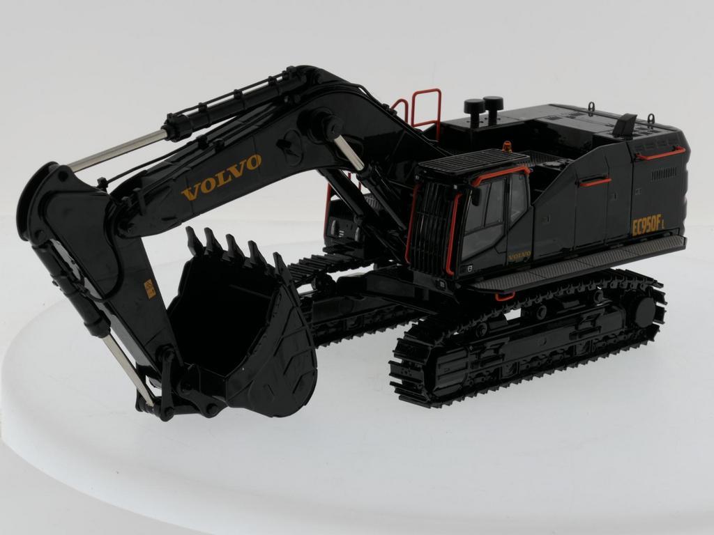 ≥ Schaal 1:50 WSI Models 64-2013 graafmachine Volvo EC950F