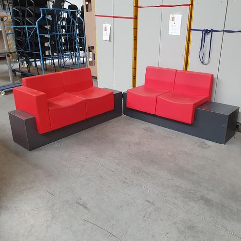Loungescape 2-delige wachtkamerbank rode skai - 175 cm breed, Huis en Inrichting, Banken | Bankstellen, Ophalen of Verzenden
