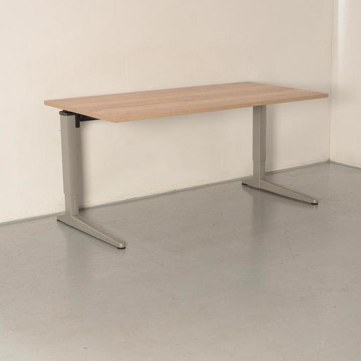 Ahrend Four Two bureau, bladkleur naar keuze, 160 x 80 cm,, Huis en Inrichting, Bureaus, Ophalen of Verzenden