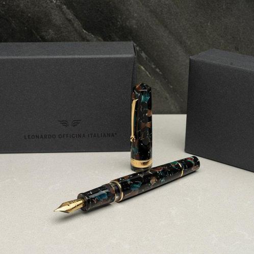 Leonardo Officina Italiana - MZG 2.0 MARMO Limited Edition, Verzamelen, Pennenverzamelingen