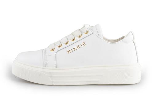 Nikkie Sneakers in maat 38 Wit 10 extra korting Schoenen