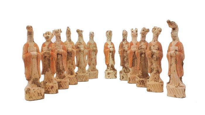 Oud Chinees, Tang-dynastie Terracotta Een zeldzame volledige, Verzamelen, Mineralen en Fossielen