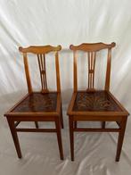 novara - Stoel (2) - Hout - Bistrostoelen