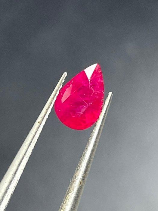 1 pcs Rood Robijn - 0.68 ct - Gemological Institute of, Sieraden, Tassen en Uiterlijk, Edelstenen