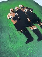 About Ponny - Acid Corner
