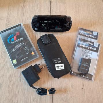 PSP 3004 Gran Turismo in nieuwstaat complete set beschikbaar voor biedingen