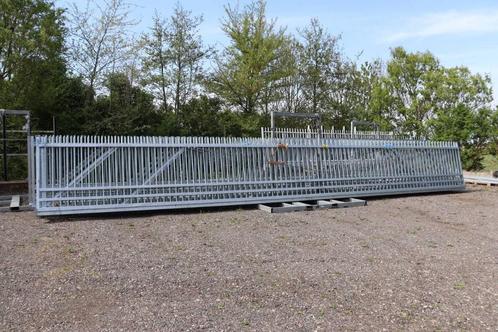 Veiling: Vrijdragende Schuifpoort, Auto-onderdelen, Accu's en Toebehoren, Gebruikt, Ophalen