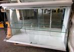 Opzet Display, Glazen vitrine met verlichting B133 x D45 x
