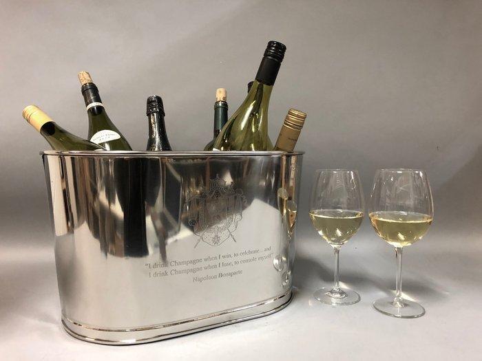 Wijnkoeler - Nickelgeplateerd - met gegraveerde tekst van, Antiek en Kunst, Antiek | Meubels | Tafels