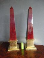 Decoratief ornament (2) - Set wortelnoten houten obelisken