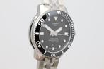 Tissot - Seastar - Black Dial Powermatic 80 |