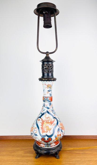 Lamp - Porselein - Imari vaas als lamp, Antiek en Kunst, Antiek | Overige Antiek