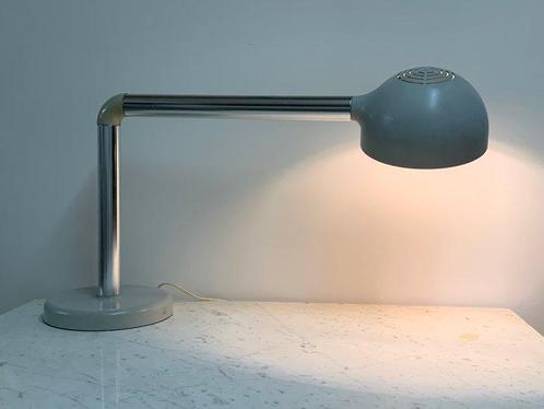 Swisslamp International - Robert Haussmann - Tafellamp -, Antiek en Kunst, Antiek | Lampen